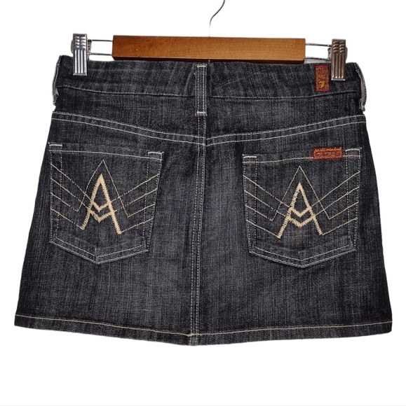 7 For All Mankind "A" Pocket Women's Cotton Blend Black Denim Mini Skirt Size 26 - Picture 2 of 13